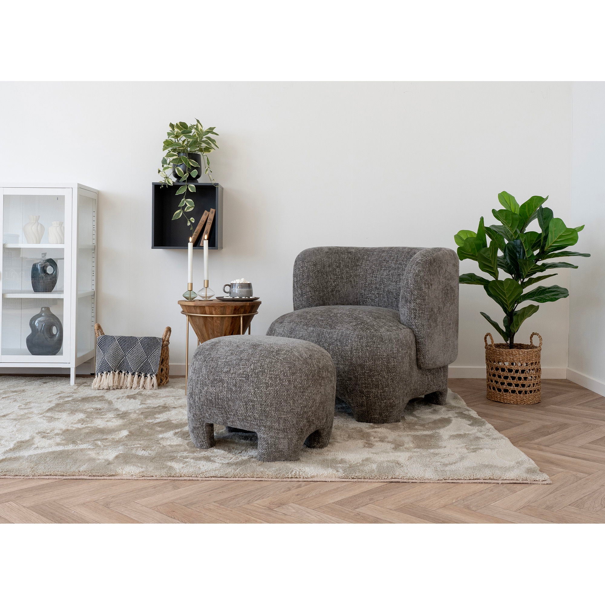 House Nordic Nazare Fauteuil - beige stof met zwarte poten